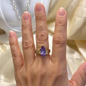 Vintage 1955 SETA PalmBeach Jewelry Amethyst Marquise Gold Plated Ring